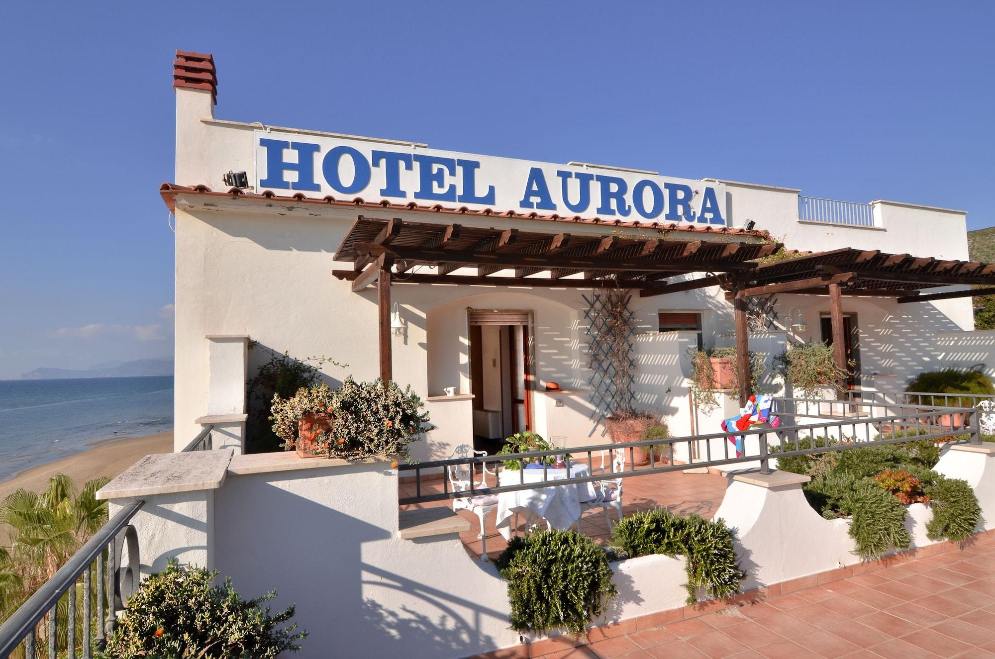 Hotel Aurora Сперлонга Экстерьер фото